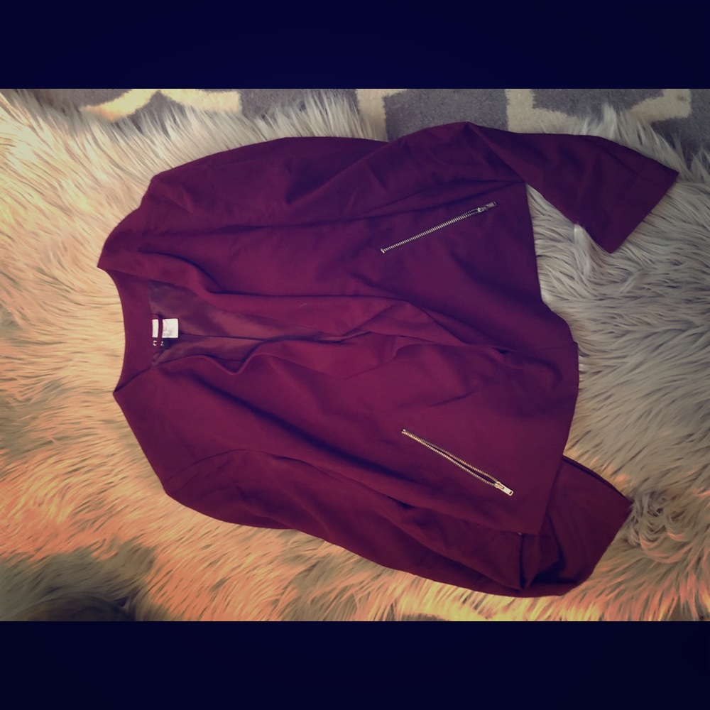 H&M burgundy blazer